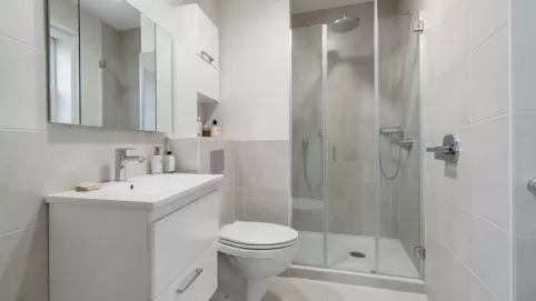 jak zrobić remont małej łazienki